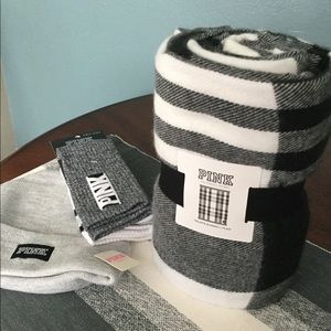 VICTORIAS SECRET PINK BUNDLE